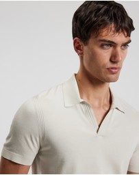 Calibre - Tech Shoulder Trim Polo Salt