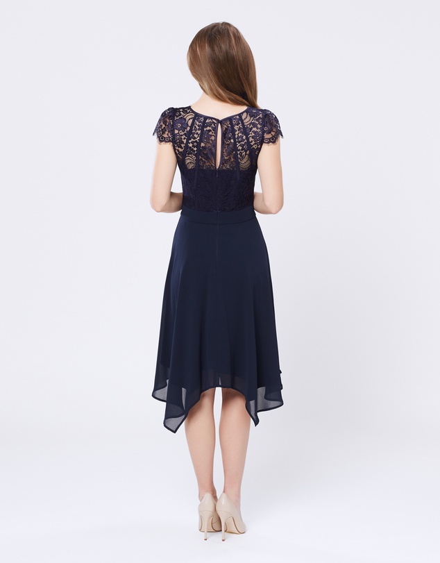 Review - CASINO ROYALE DRESS