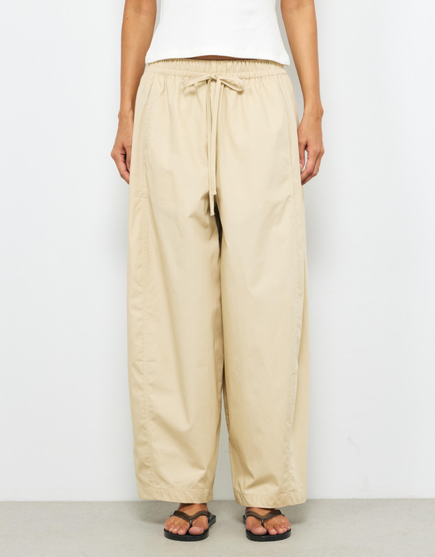 AERE - Organic Cotton Barrel Leg Pants