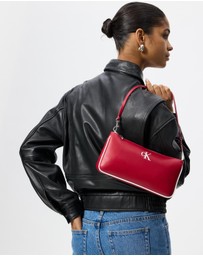 Calvin Klein - Contrast CK Convertible Pouch