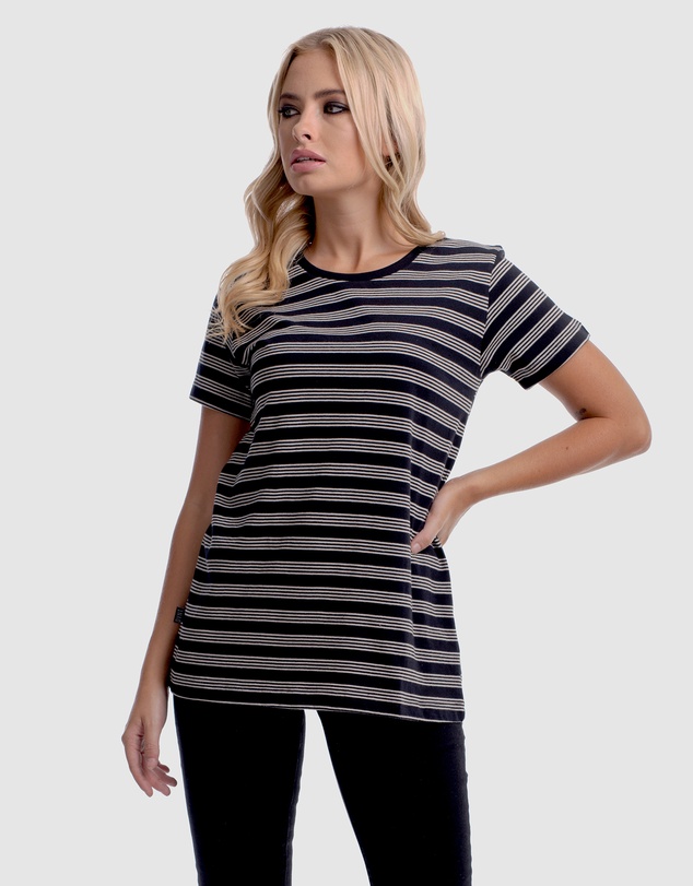 DVNT - Womens Devoid Standard Tee