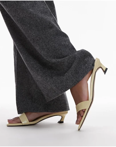 TOPSHOP - Inga Square Toe Slip On Mid Heeled Sandals