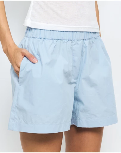 AERE - Sabrina Wide Leg Mid Waisted Shorts