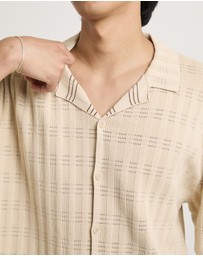 Arvust - Hayes Knit Short Sleeve Resort Shirt