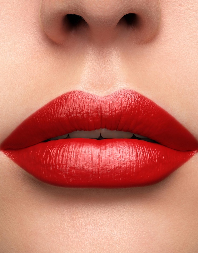 Lancome - L'Absolu Rouge Cream Lipstick 132