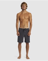 Quiksilver - Mens Surfsilk Street Trunk 18