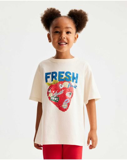 DARK VANILLAFRESH FRUIT
