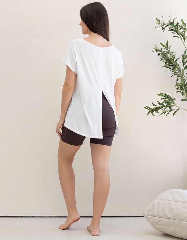 Angel Maternity - Reversible Maternity T-Shirt in Off White