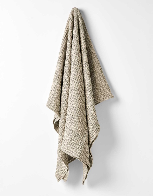 Aura Home - Waffle Throw