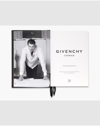 Brumby Sunstate - Givenchy Catwalk