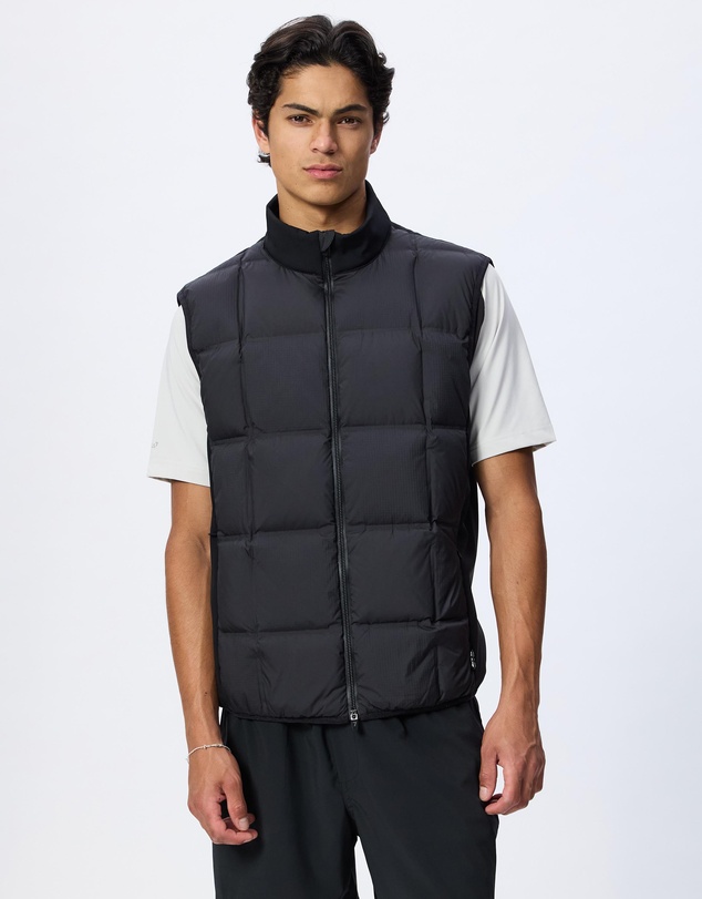 Emporio Armani EA7 - Golf Pro Light Padded Vest
