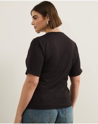 Atmos&Here Curvy - Deep V-Neck T-Shirt