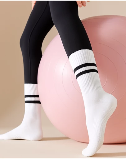 KAJA Clothing - GripFit Non Slip Yoga Socks 2pc