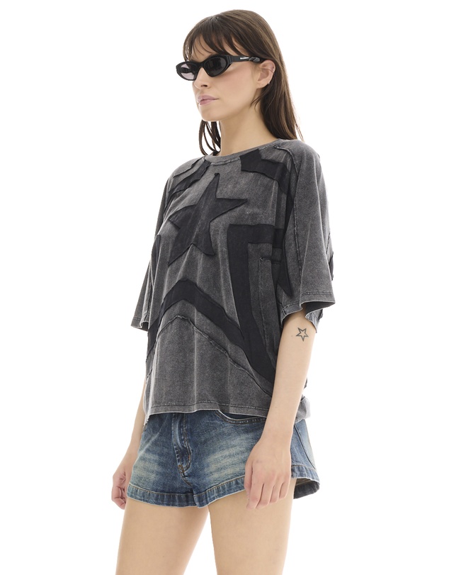 THE TALES - Black Star 3D Batwing Tee