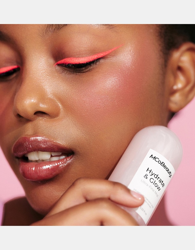 MCoBeauty - Hydrate & Glow Ultra-Fine Mist - Watermelon