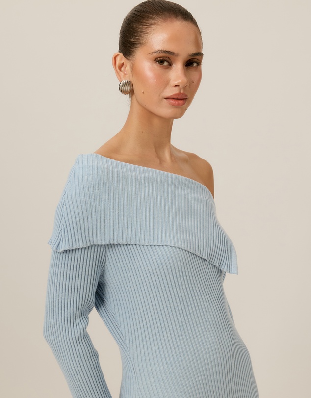 Tussah - Chloe Off Shoulder Knitted Midi Dress
