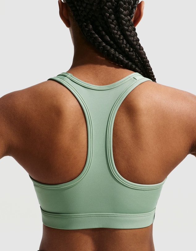 Nike - Swoosh Medium Support Padded Sports Bra