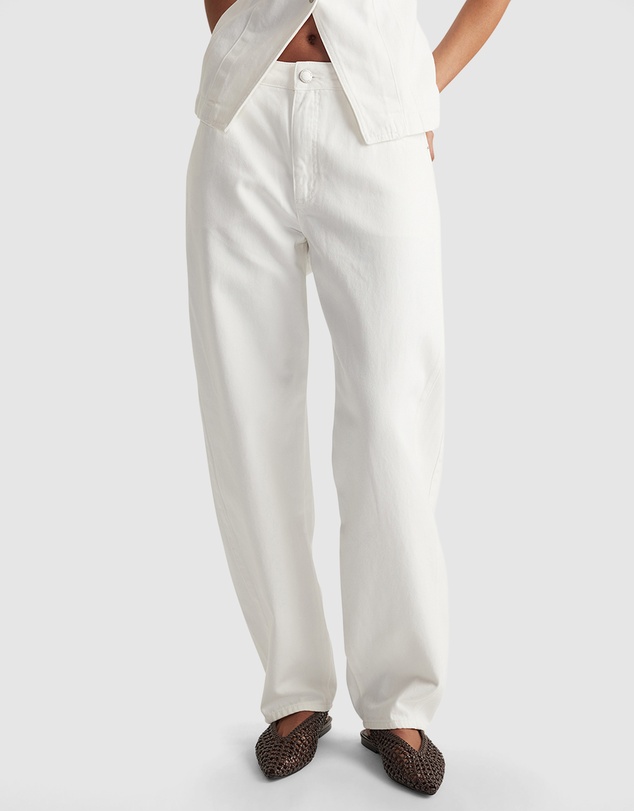 Decjuba - Camille Barrel Leg Jeans