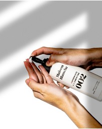 Maison Blanche - 002 Paperwhite & Clementine - Hand Lotion