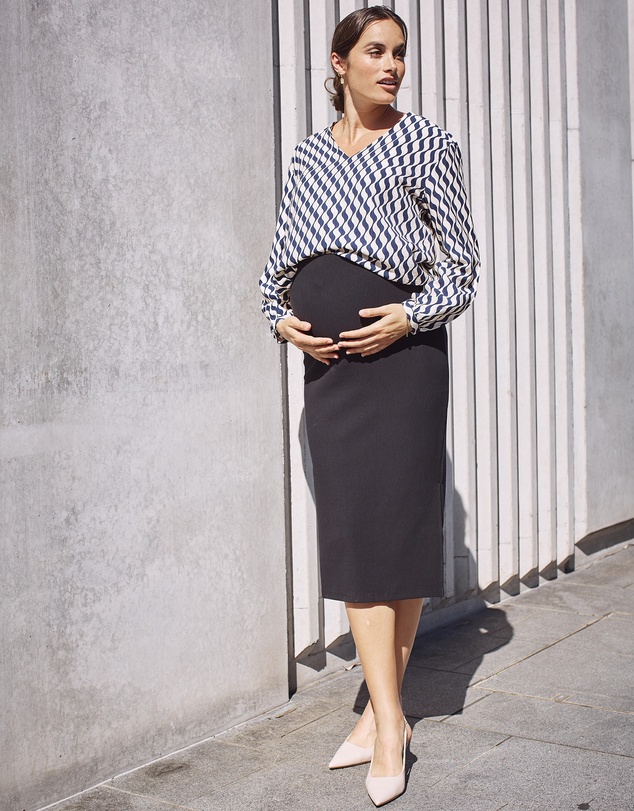 Angel Maternity - Marina Geometric Wave-Print V-Neck Long-Sleeve Blouse