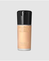 MAC - Studio Radiance Serum Powered Foundation - NC14.5