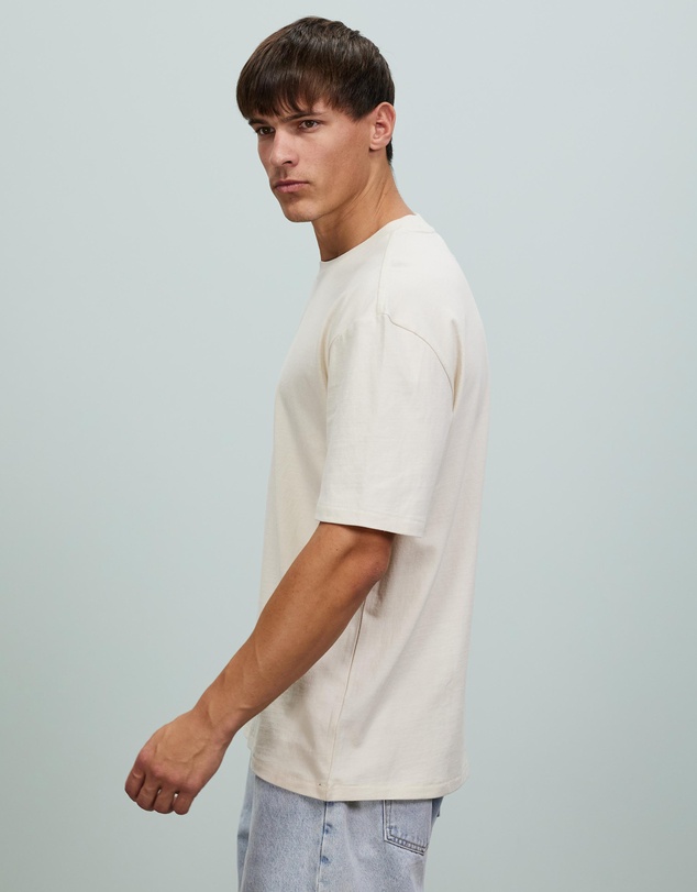 Wrangler - Baggy Model Tee