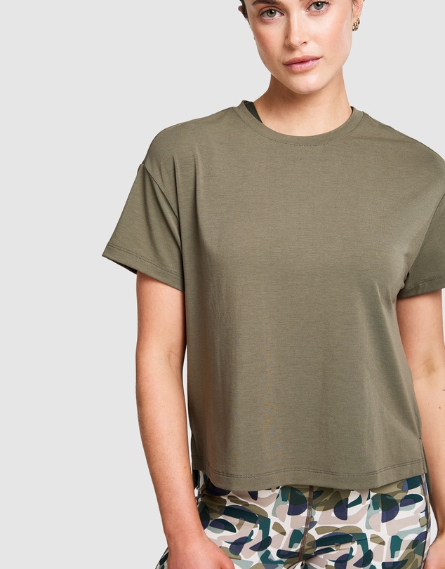 BAHE - Zephyr Everyday Crew Neck Tee