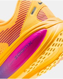 Nike - Vomero 18 - Men's