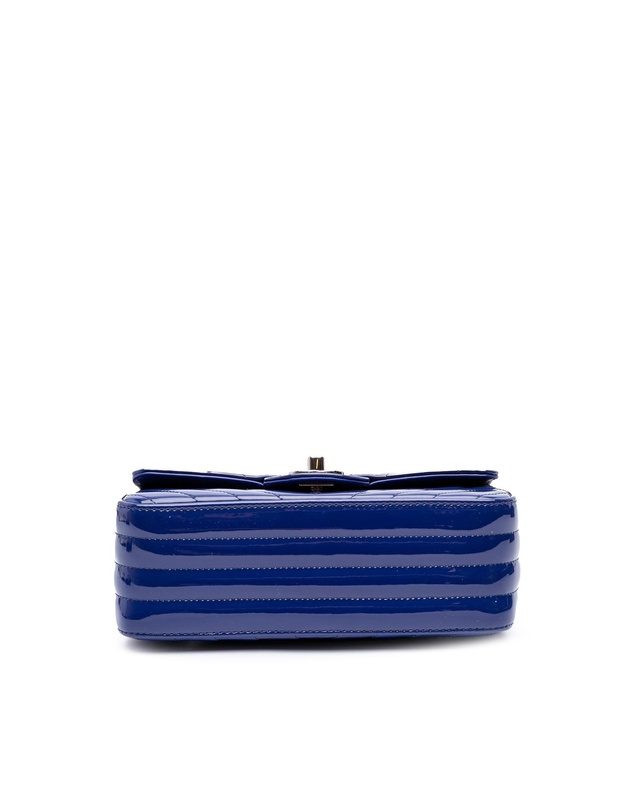 Pre-Loved by Azura Reborn - Pre-Loved chanel Mini Chevron Flap Patent Leather Bag
