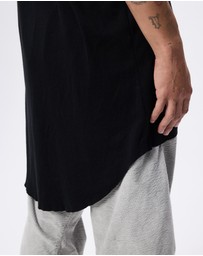 Surrounded By Ghosts - The Arsenic Relaxed Rib Knit Tail T-Shirt