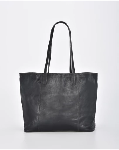 Cobb & Co - Elara Patent Leather Tote