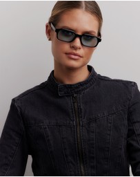 Reality Eyewear - The Buzz