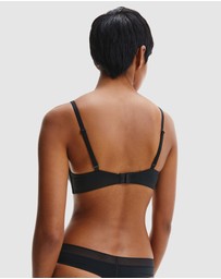 Calvin Klein - Seductive Comfort Light Lift Wirefree Demi Bra