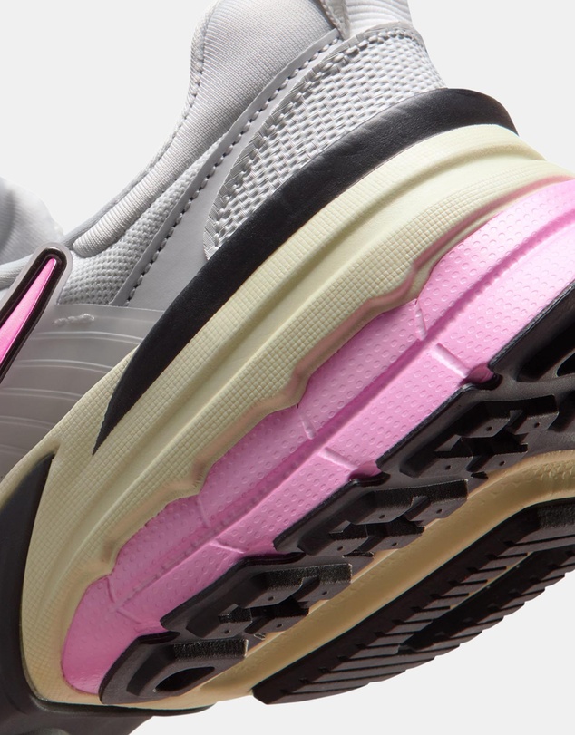 Nike - V2K Run - Women's