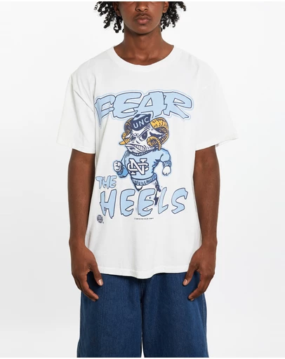 Vintage by The Real Deal - Pre Loved - 1995 University of North Carolina Tar Heels Tee