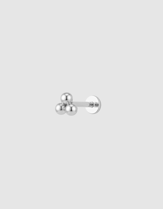 HOUSE OF SLANI - Silver Trio Flatback Ear Piercing