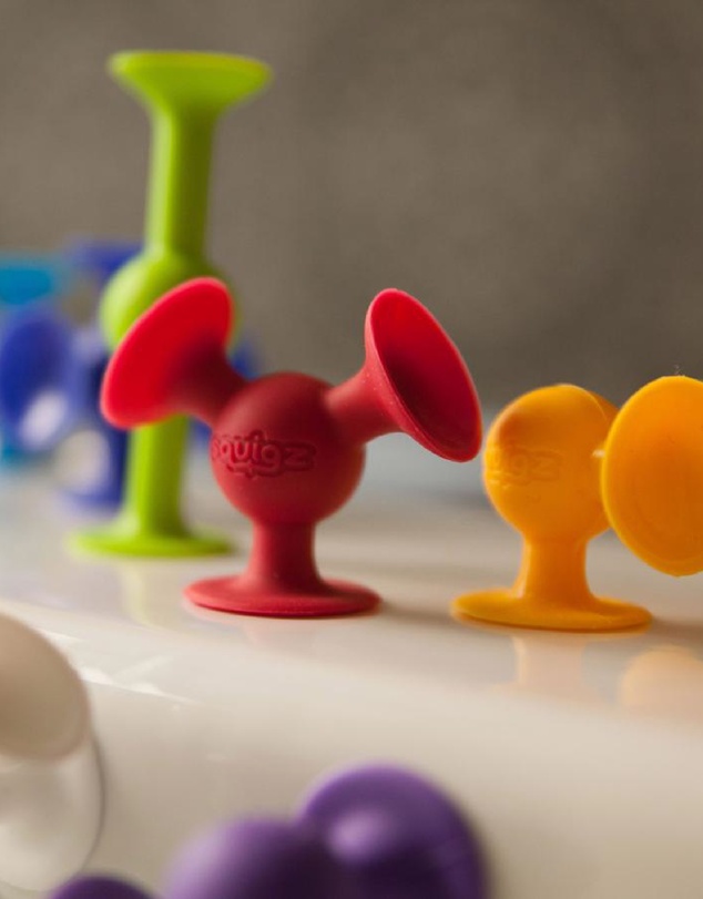 Fat Brain Toys - Fat Brain Squigz Starter Set