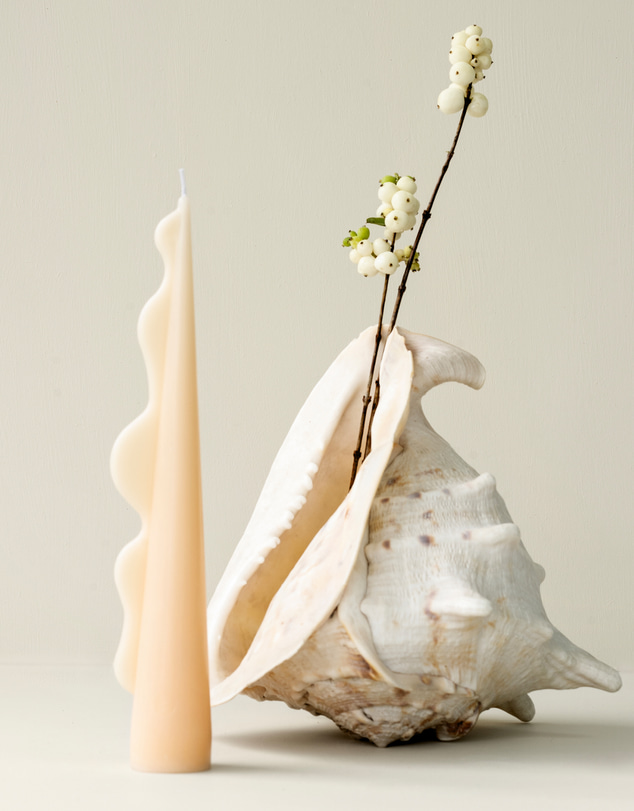 Black Blaze - Seaweed Pillar Candle