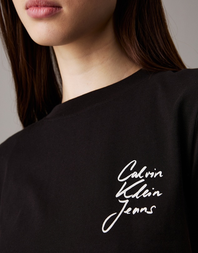 Calvin Klein Jeans - Slim Logo Baby Tee