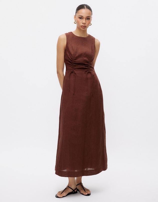 Minima Esenciales - Reyna Gathered Linen Midi Dress