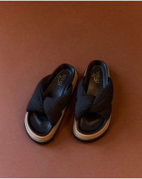 Verali - Thames Flatform Slides
