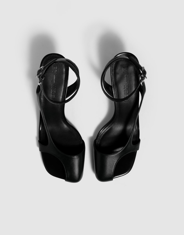 By Wren - Amelia Heels