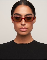 Otra Eyewear  - Caysee - Trans Cherry