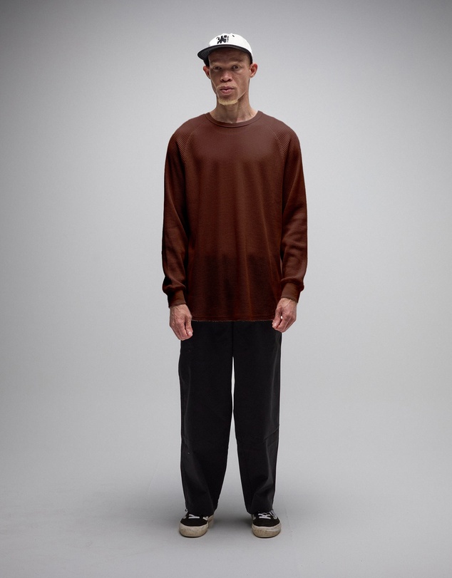 Former - AG RAGLAN WAFFLE // BROWN