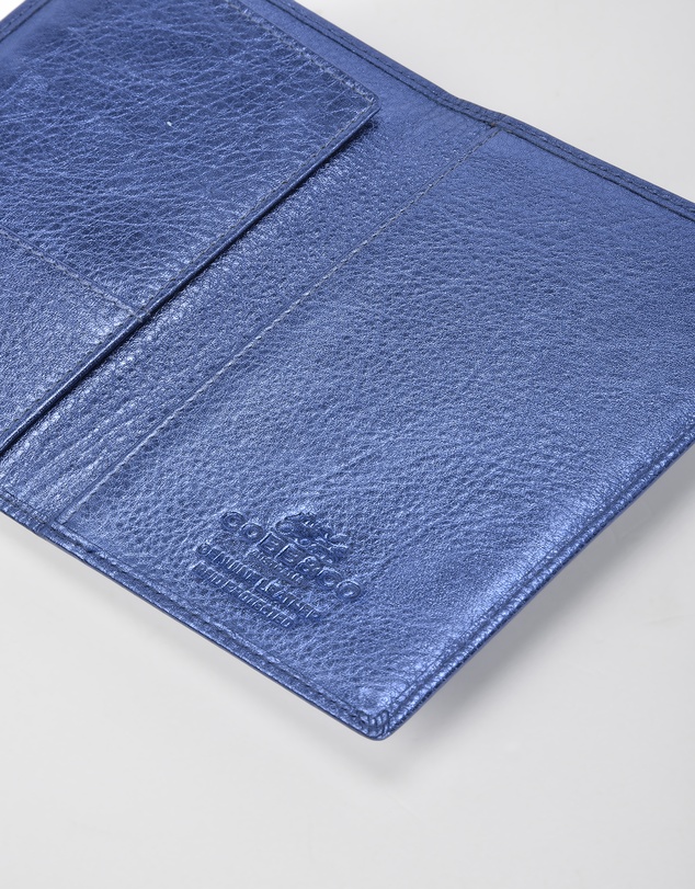 Cobb & Co - Billy Metallic Leather RFID Passport Holder