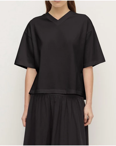 Assembly Label - Ellie V Neck Oversized Tee