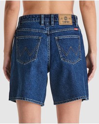 Wrangler - Mid Stevie Shorts