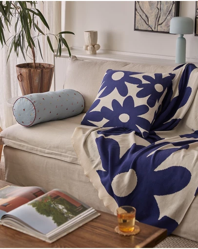 Mosey Me - Marlo Knitted Throw