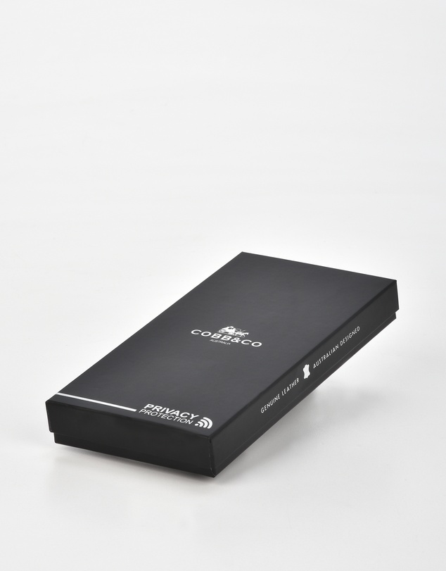 Cobb & Co - Billy Two Tone Leather RFID Passport Holder