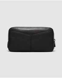 Politix - Leather Kit Bag